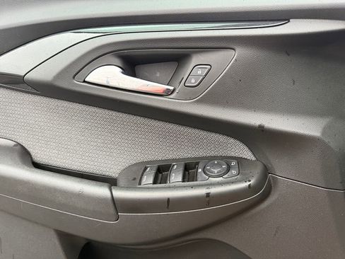 Used 2022 Chevrolet TrailBlazer LT w/ Convenience Package image 24