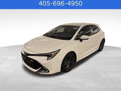 Used 2024 Toyota Corolla XSE FWD image 1