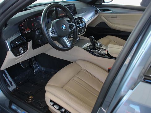 Used 2020 BMW M550i xDrive w/ Executive Package AWD/4WD image 15