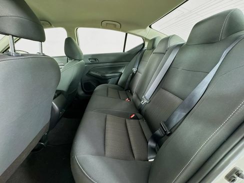 Used 2025 Nissan Altima 2.5 SV FWD image 28
