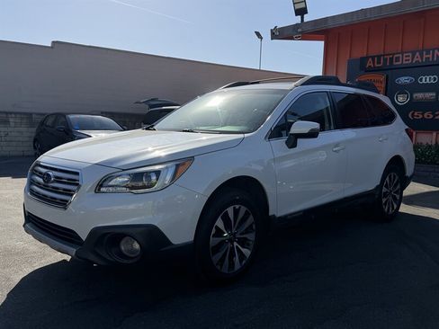 Used 2017 Subaru Outback 2.5i Limited AWD/4WD image 9
