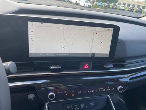 New 2027 Kia Carnival SX Prestige FWD image 22