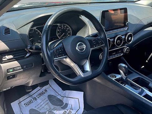 Used 2021 Nissan Sentra SV FWD image 14