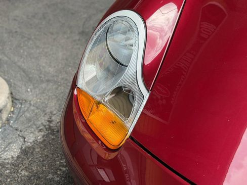 Used 1998 Porsche Boxster RWD image 20