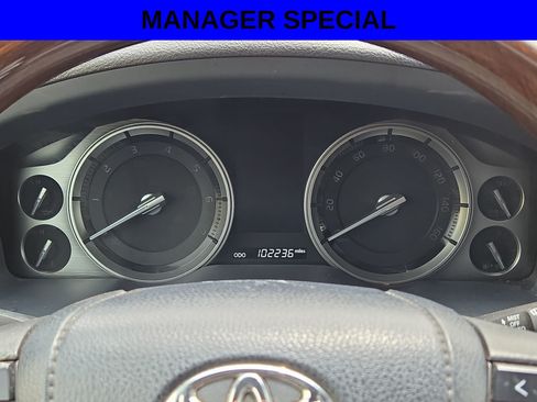 Used 2019 Toyota Land Cruiser AWD/4WD image 20