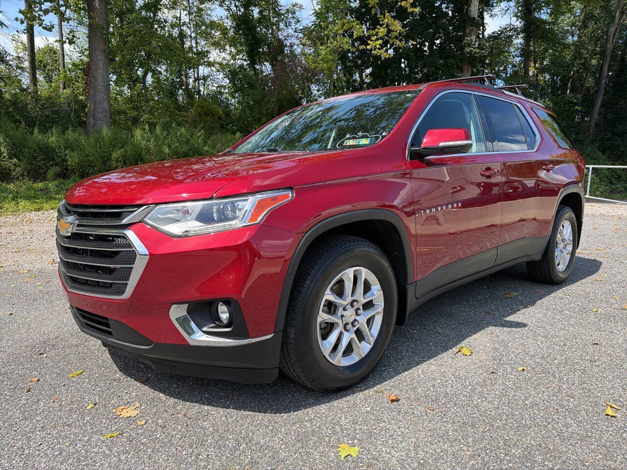 Used 2018 Chevrolet Traverse LT w/ LPO, Floor Liner Package AWD/4WD image 4