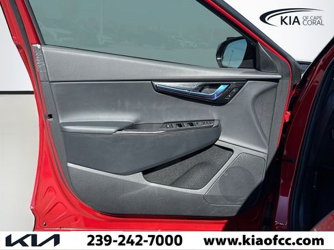 New 2025 Kia EV6 Wind image 21