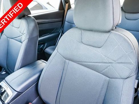 Certified 2023 Hyundai Tucson SE FWD image 28