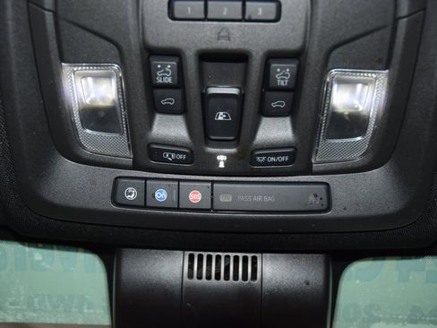 Used 2024 Chevrolet Silverado 1500 ZR2 image 51