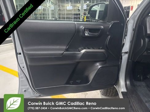 Used 2019 Toyota Tacoma TRD Sport AWD/4WD image 13