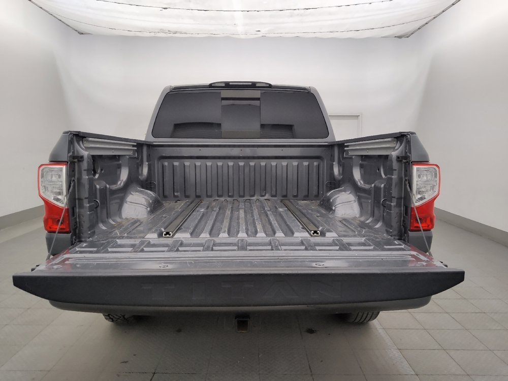 Used 2021 Nissan Titan SV w/ SV Convenience Package AWD/4WD image 29