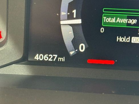 Used 2024 Toyota Tacoma SR image 27