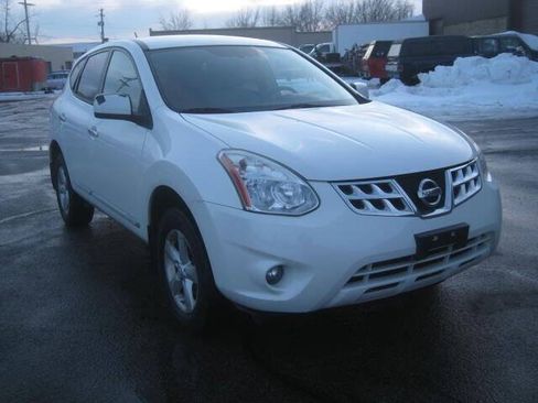 Used 2013 Nissan Rogue S w/ Special Edition Pkg AWD/4WD image 3