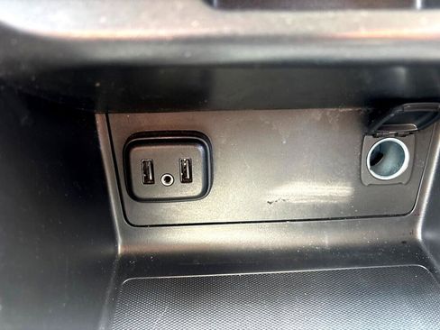 Used 2022 Chevrolet Colorado Z71 image 23