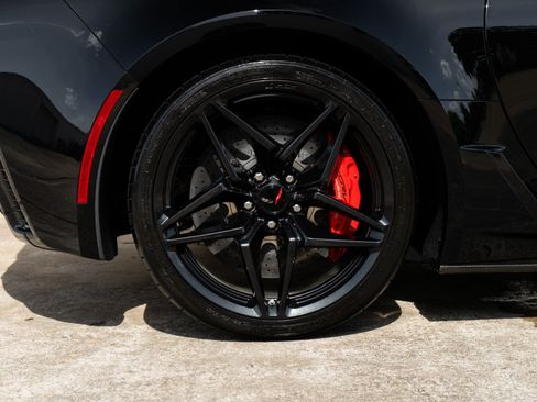 Used 2019 Chevrolet Corvette ZR1 RWD image 49