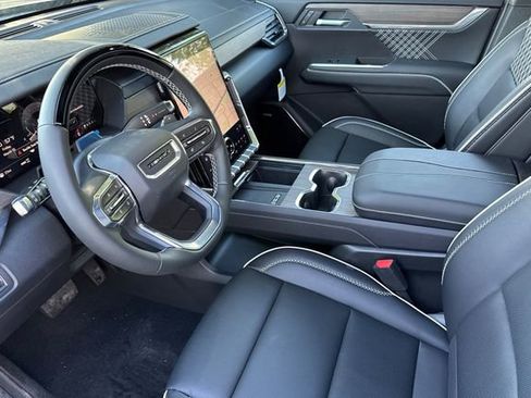 New 2026 GMC Acadia Denali w/ Super Cruise Package AWD/4WD image 10
