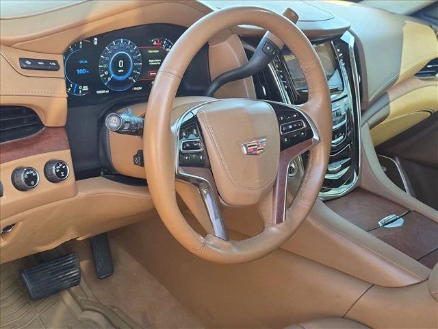Used 2016 Cadillac Escalade Platinum AWD/4WD image 10
