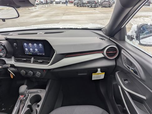 New 2026 Chevrolet Trax RS w/ Driver Confidence Package image 4