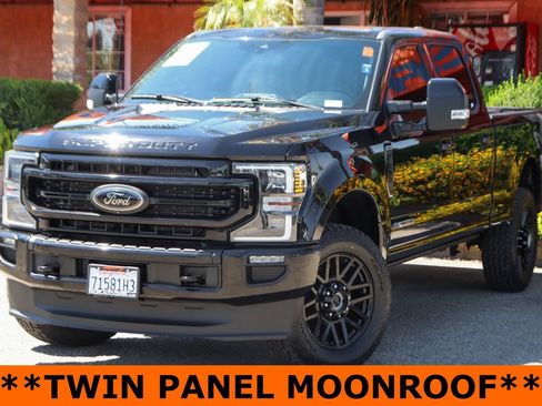 Used 2022 Ford F250 Lariat w/ Black Appearance Package AWD/4WD image 4