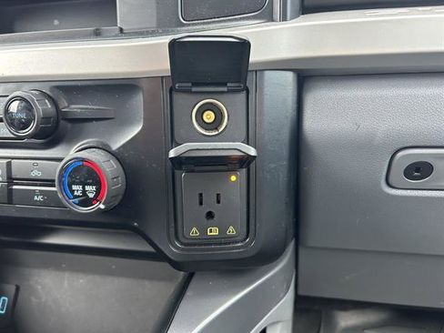 Used 2024 Ford F250 XLT w/ Snow Plow Prep Package image 22