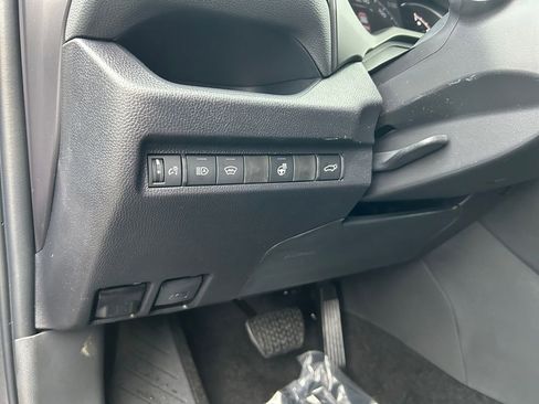 New 2025 Toyota RAV4 XLE image 21