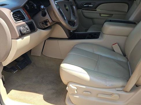 Used 2012 Chevrolet Tahoe LT RWD image 21