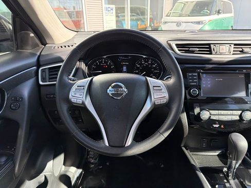 Used 2016 Nissan Rogue SL w/ SL Premium Package image 13