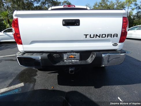 Used 2017 Toyota Tundra SR5 image 12