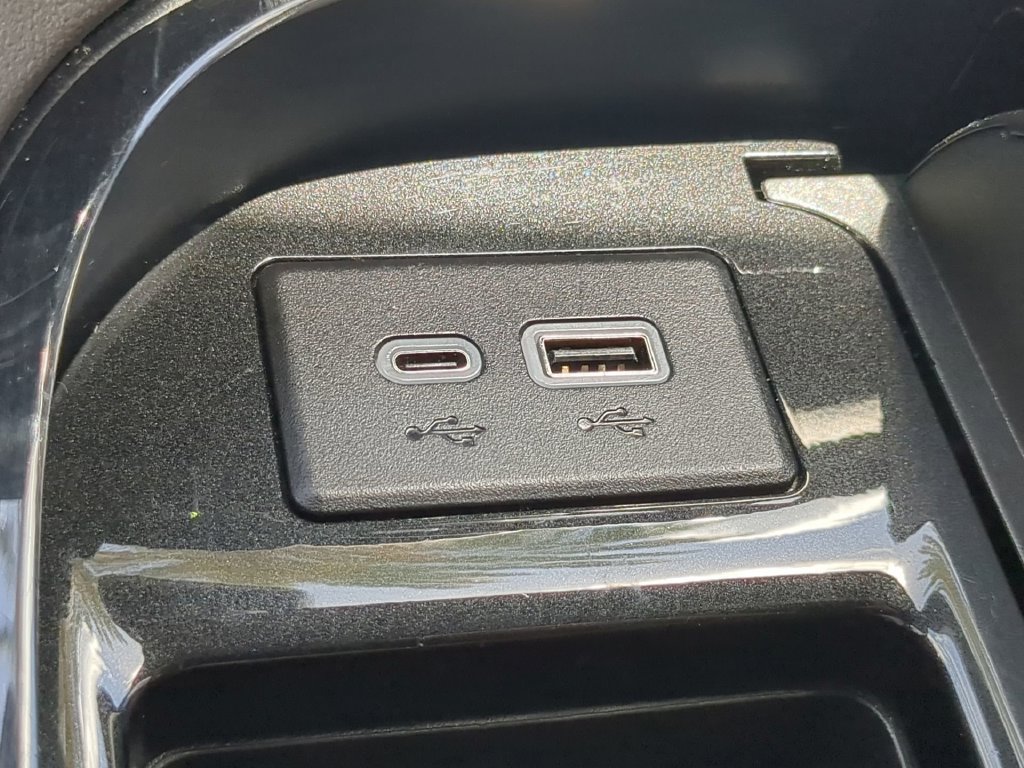 Used 2023 Cadillac Escalade Sport AWD/4WD image 27