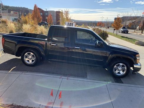 Used 2011 GMC Canyon SLE image 9