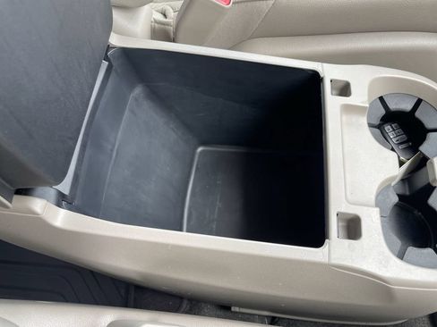 Used 2016 Honda Odyssey EX-L image 32