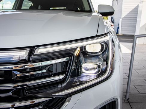 New 2026 Volkswagen Atlas SEL image 10