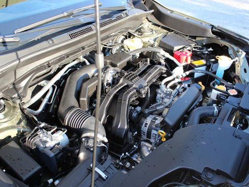 Used 2025 Subaru Forester Touring image 9