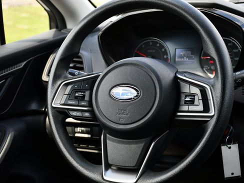 Used 2023 Subaru Crosstrek 2.0i AWD/4WD image 22
