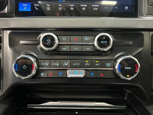 New 2026 Ford F250 Platinum image 24