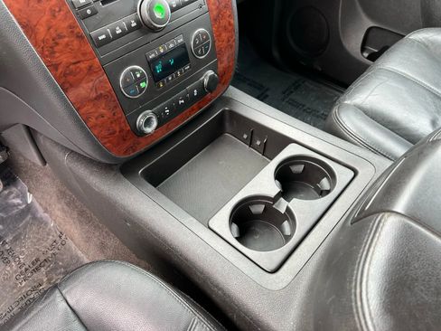 Used 2012 Chevrolet Tahoe LT AWD/4WD image 14