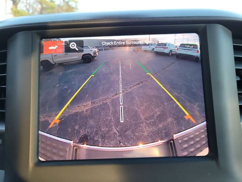 Used 2024 RAM 3500 Big Horn image 15