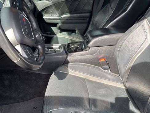 Used 2016 Dodge Charger R/T w/ Plus Group RWD image 6