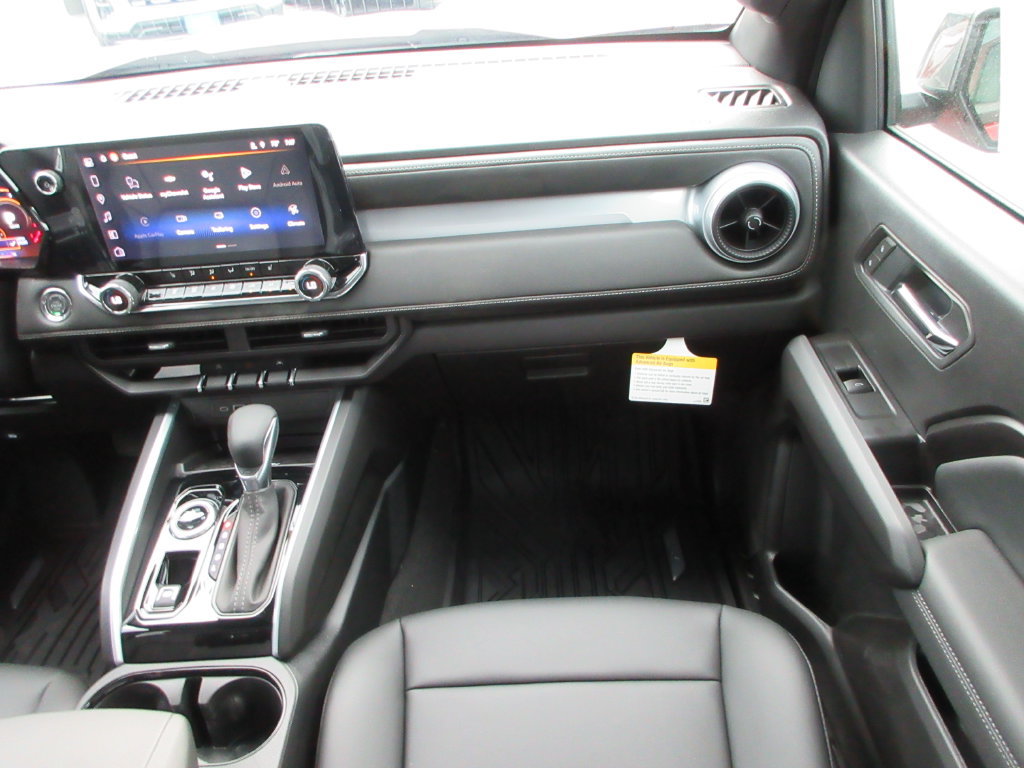 New 2026 Chevrolet Colorado LT w/ LT Convenience Package AWD/4WD image 16