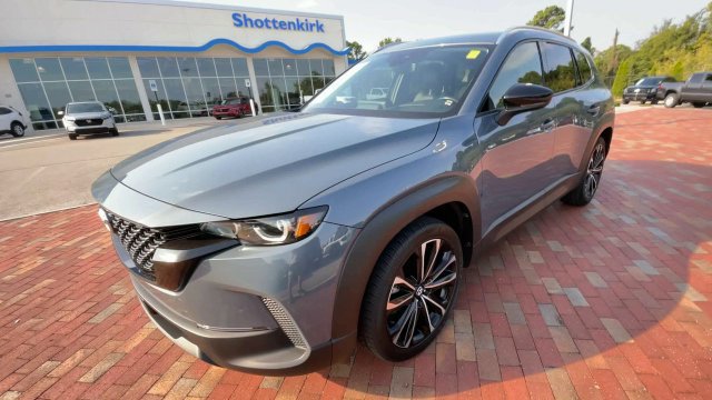 Used 2023 MAZDA CX-50 AWD 2.5 S w/ Premium Plus Pkg image 5