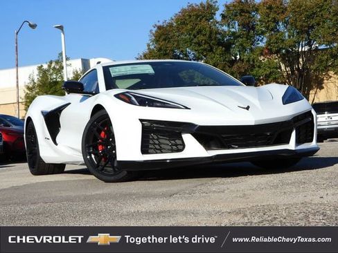 New 2026 Chevrolet Corvette Z06 image 2