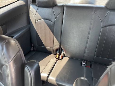 Used 2012 Buick Enclave Leather FWD image 14
