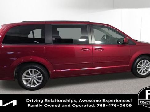 Used 2014 Dodge Grand Caravan SXT image 10