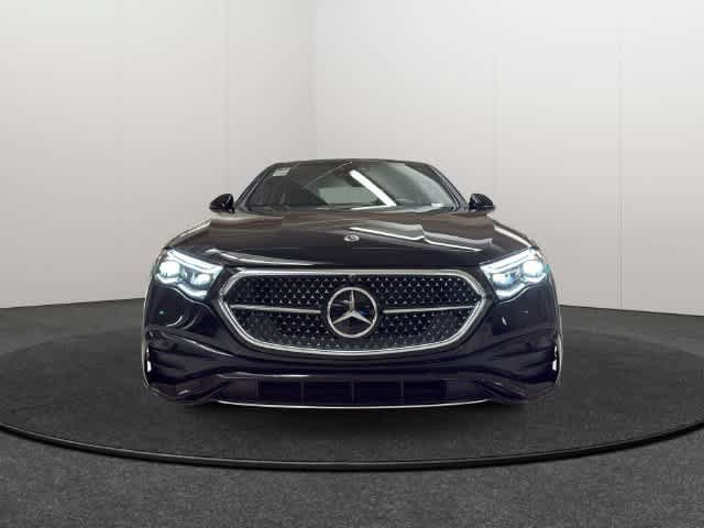 Used 2026 Mercedes-Benz E 350 4MATIC Sedan image 2