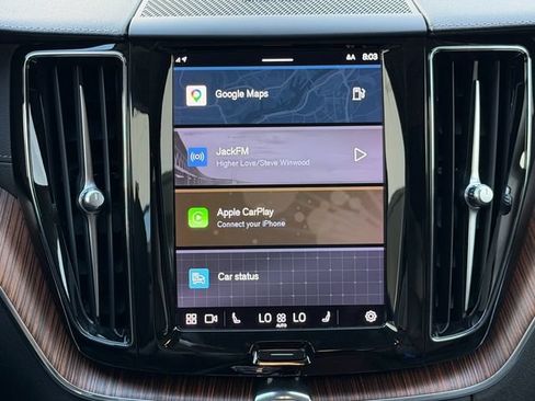 Used 2023 Volvo XC60 B5 Ultimate w/ Protection Package Premier FWD image 19