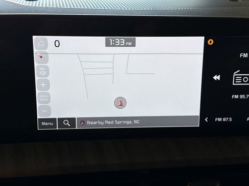 Used 2024 Kia Telluride EX w/ EX Captain's Chair Package FWD image 55