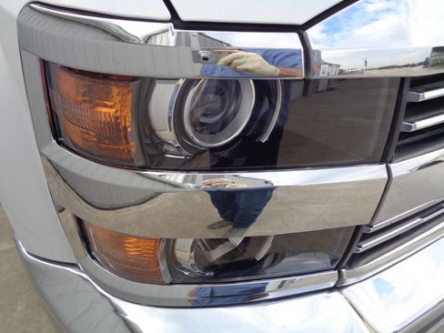 Used 2015 Chevrolet Silverado 2500 LT w/ LT Convenience Package image 85