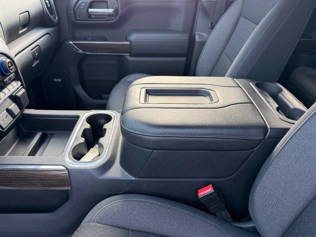 Used 2020 Chevrolet Silverado 1500 LT Trail Boss AWD/4WD image 35