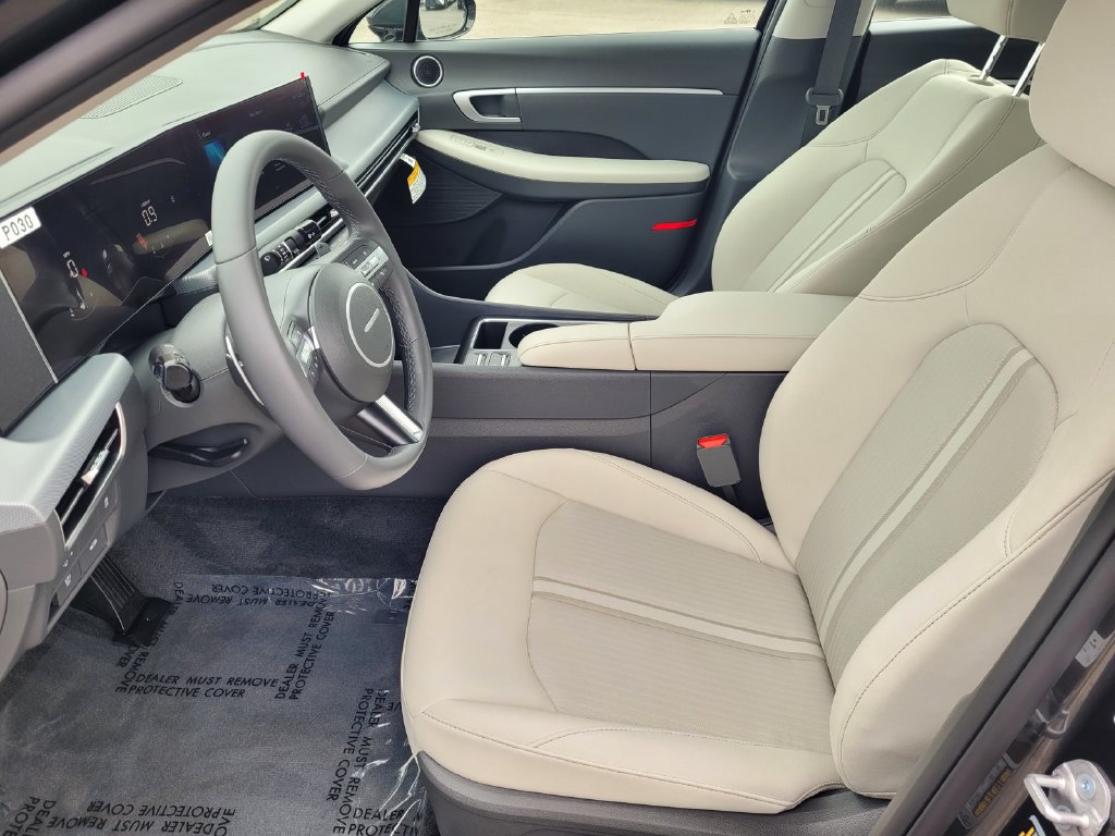 New 2026 Hyundai Sonata SEL FWD image 8