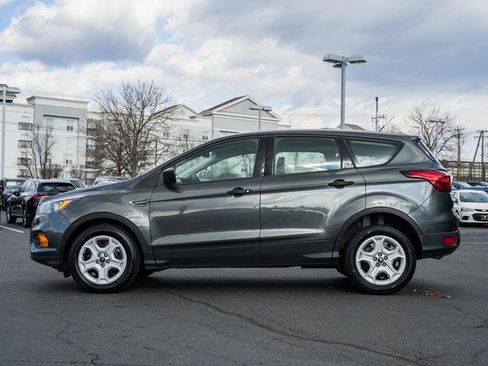 Used 2019 Ford Escape S image 4